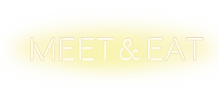 Gemeinschaftsbereich Meet & Eat von Miami House zum Arbeiten, Austauschen und Entspannen.